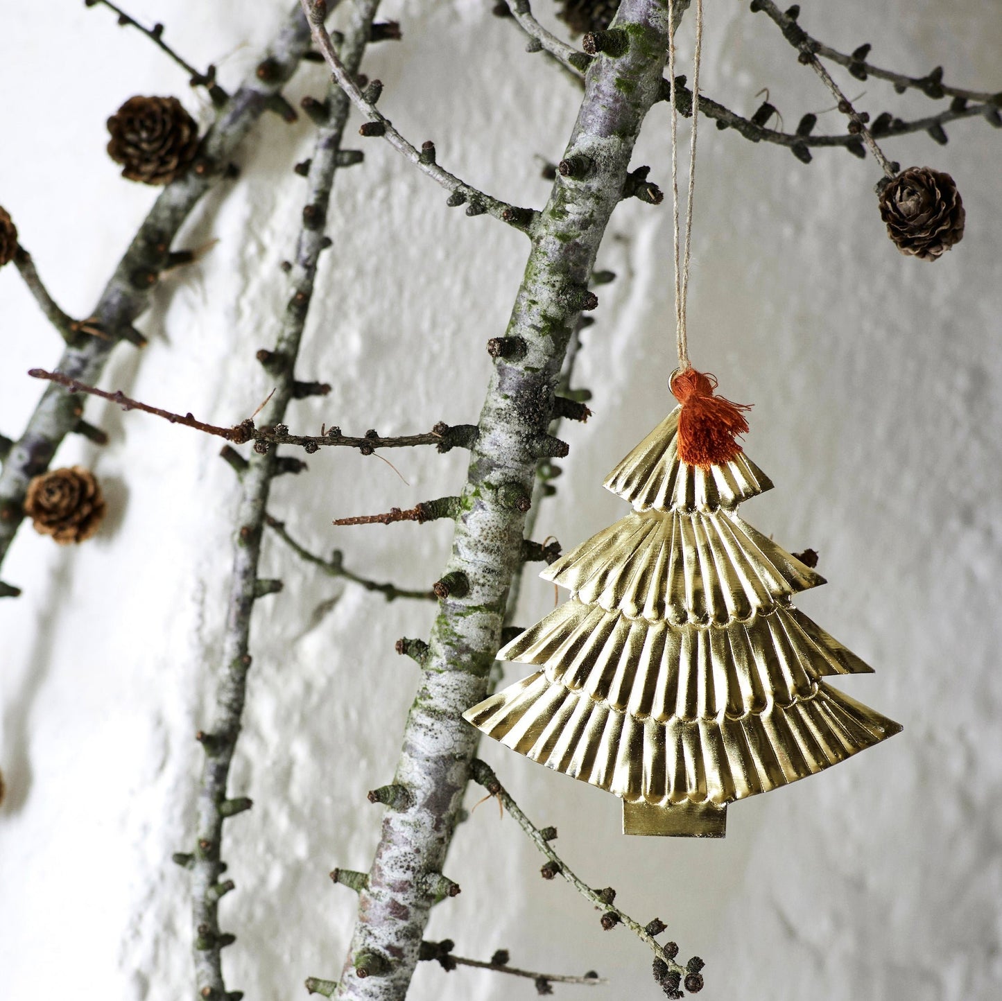 hanging Christmas tree